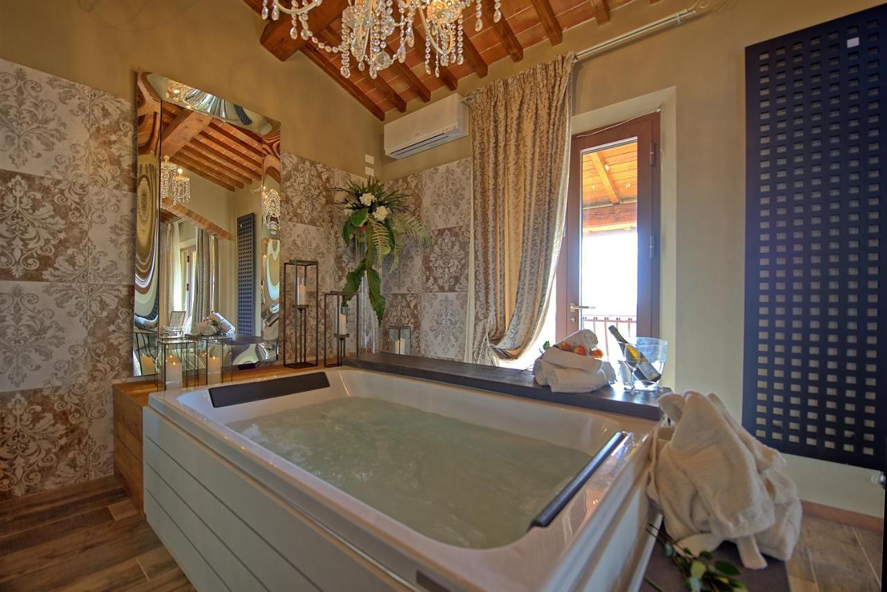 Villa Massimiliano By Posarellivillas Volterra Eksteriør bilde